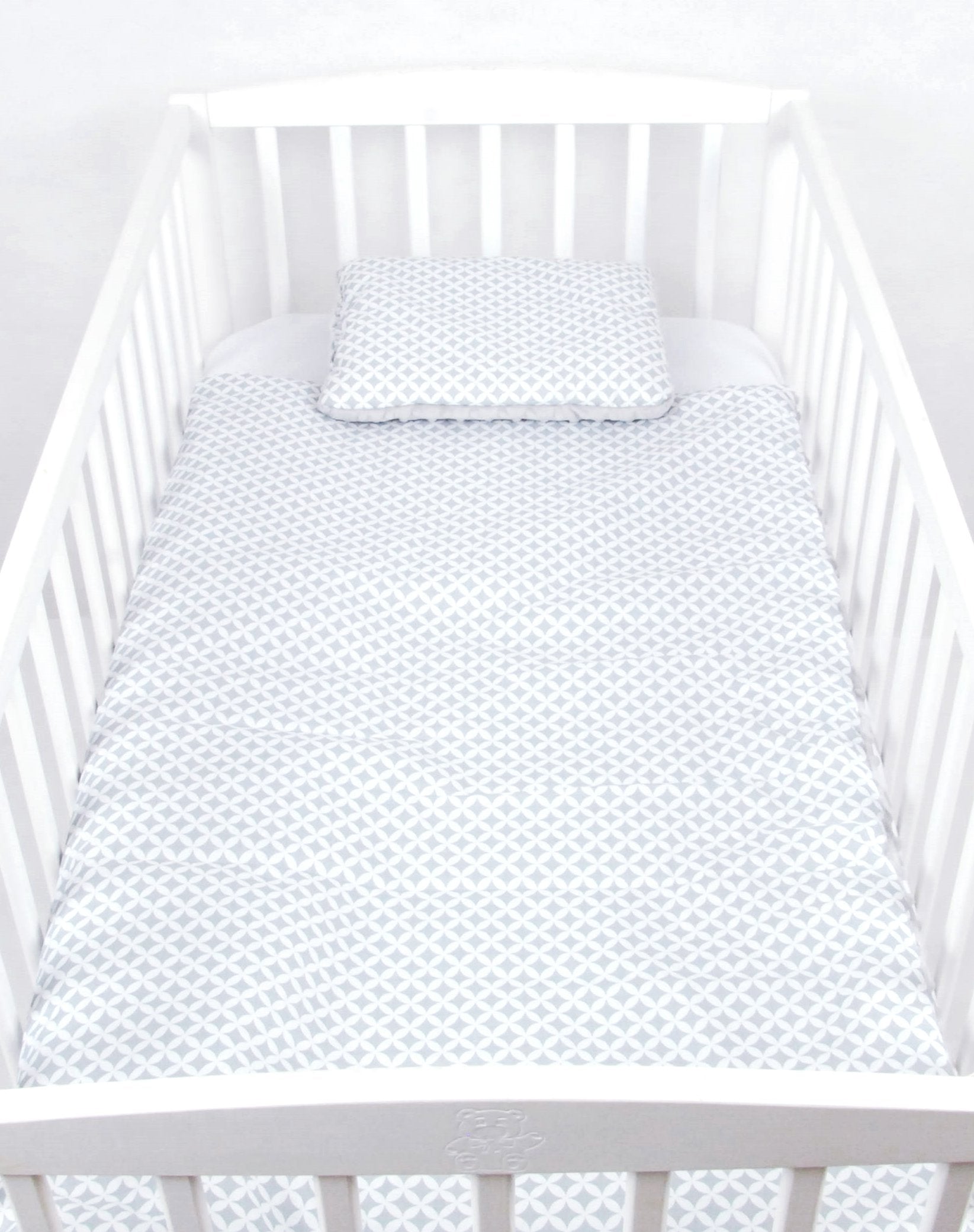 BABYLUX Babydecke Krabbeldecke MINKY Decke 75x100 cm mit Kissen 23K. Grau + Marokko