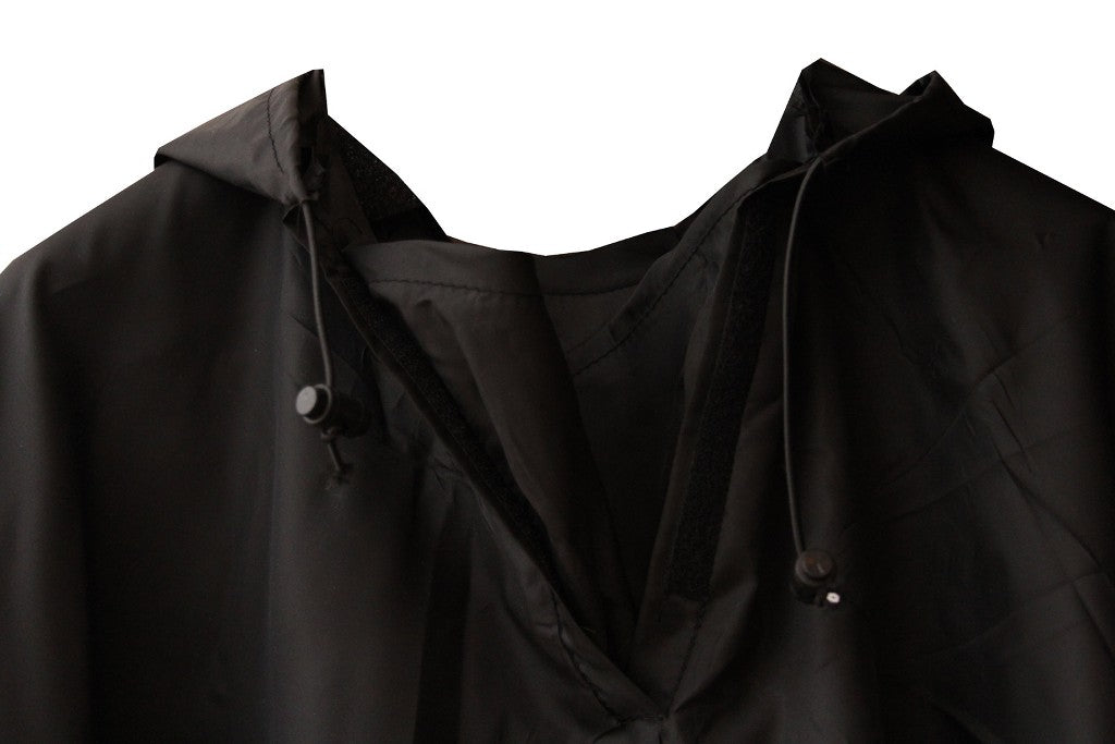 REGENPONCHO Regenschutz Regenjacke Regenmantel Regencape Nässeschutz Regen Jacke (Schwarz)