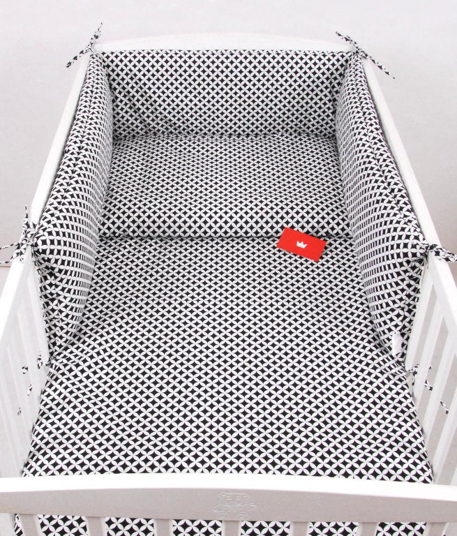 BABYLUX Bettumrandung NESTCHEN mit Kopfschutz 210 x 30 cm 107. Marokko Schwarz