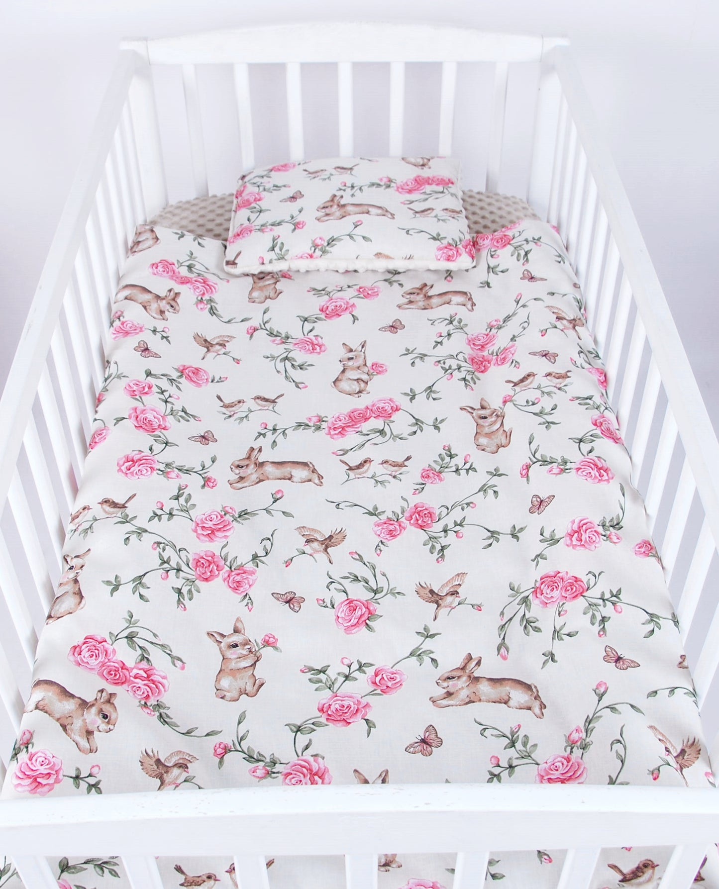 BABYLUX Babydecke Krabbeldecke MINKY Decke 75x100 cm mit Kissen K140 - Zauberhafte Rosenhüpfer