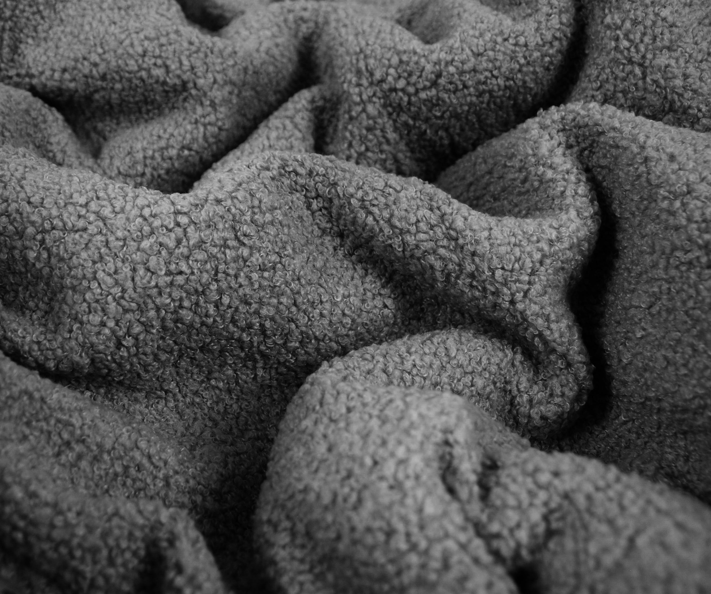 Babylux Kuscheldecke BOUCLÉ 60x75 cm + Kissen – Winter Babydecke für Kinderwagen & Bett – Weich, Warm BD - Grau